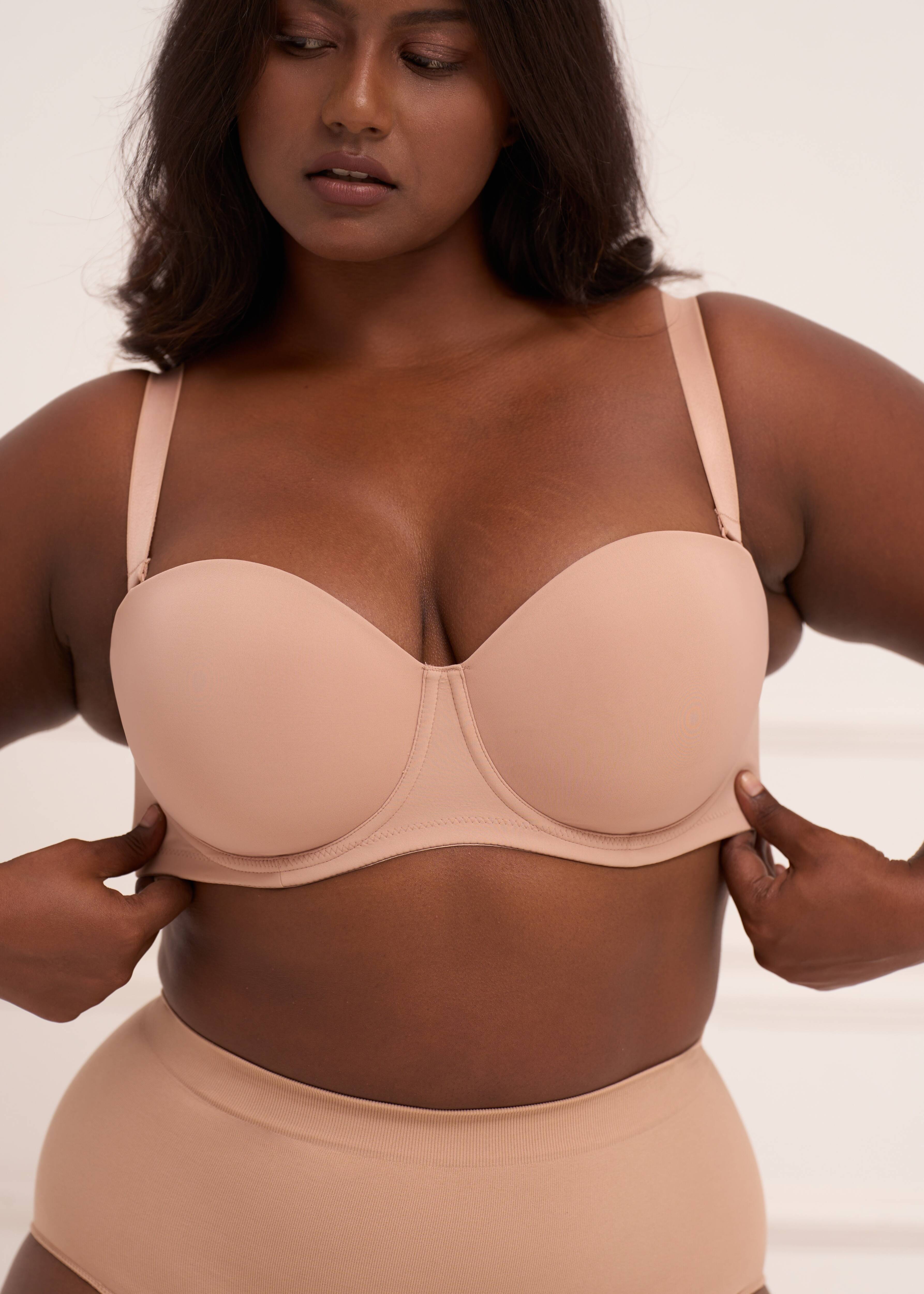 All Day Hold Strapless Bra - Underwired Lightly Padded Bra with Demi Cups - Image 3