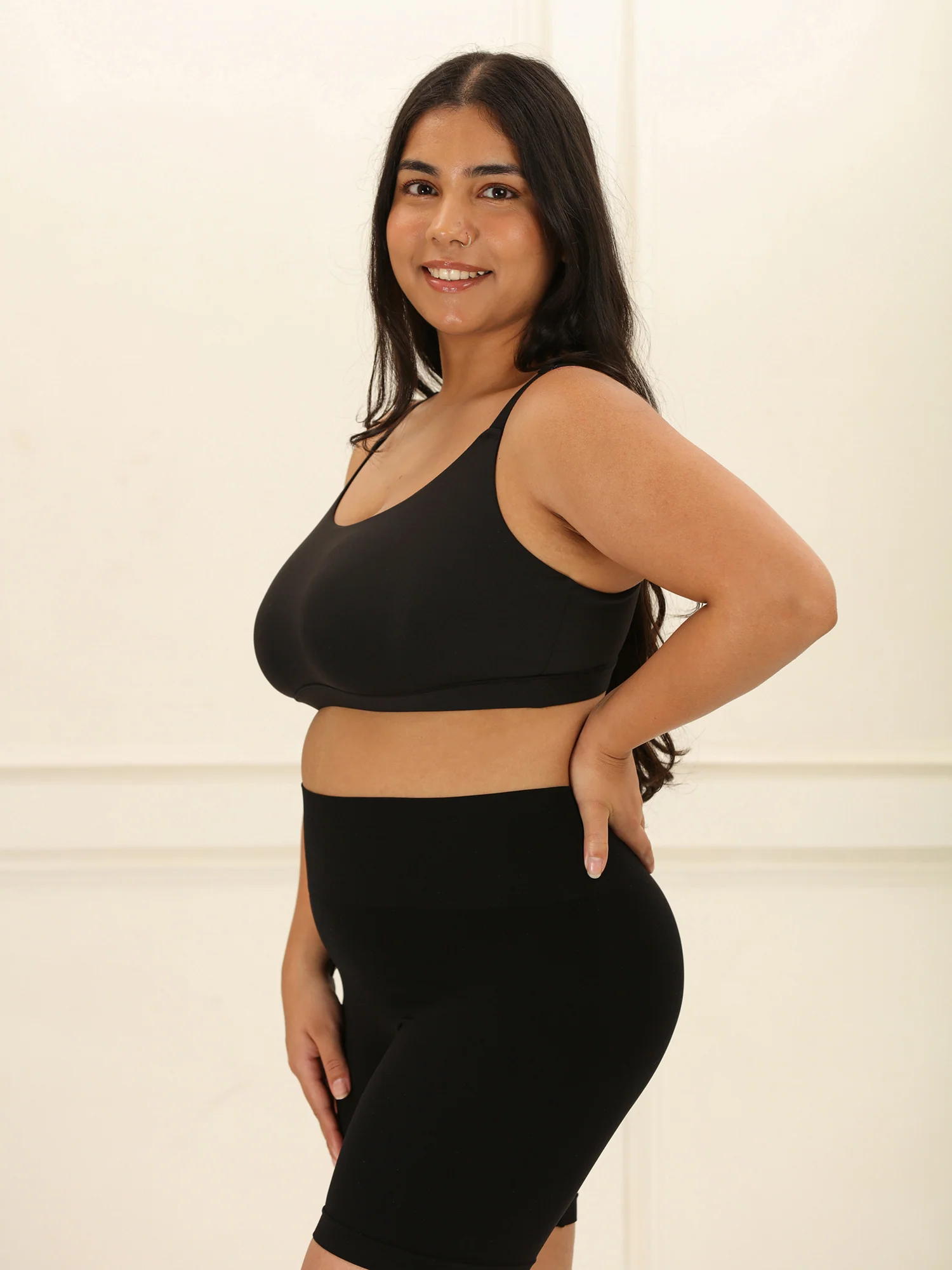Every Day Scoop Bralette - Non-Padded Wireless Full Coverage and Seamless - Image 4