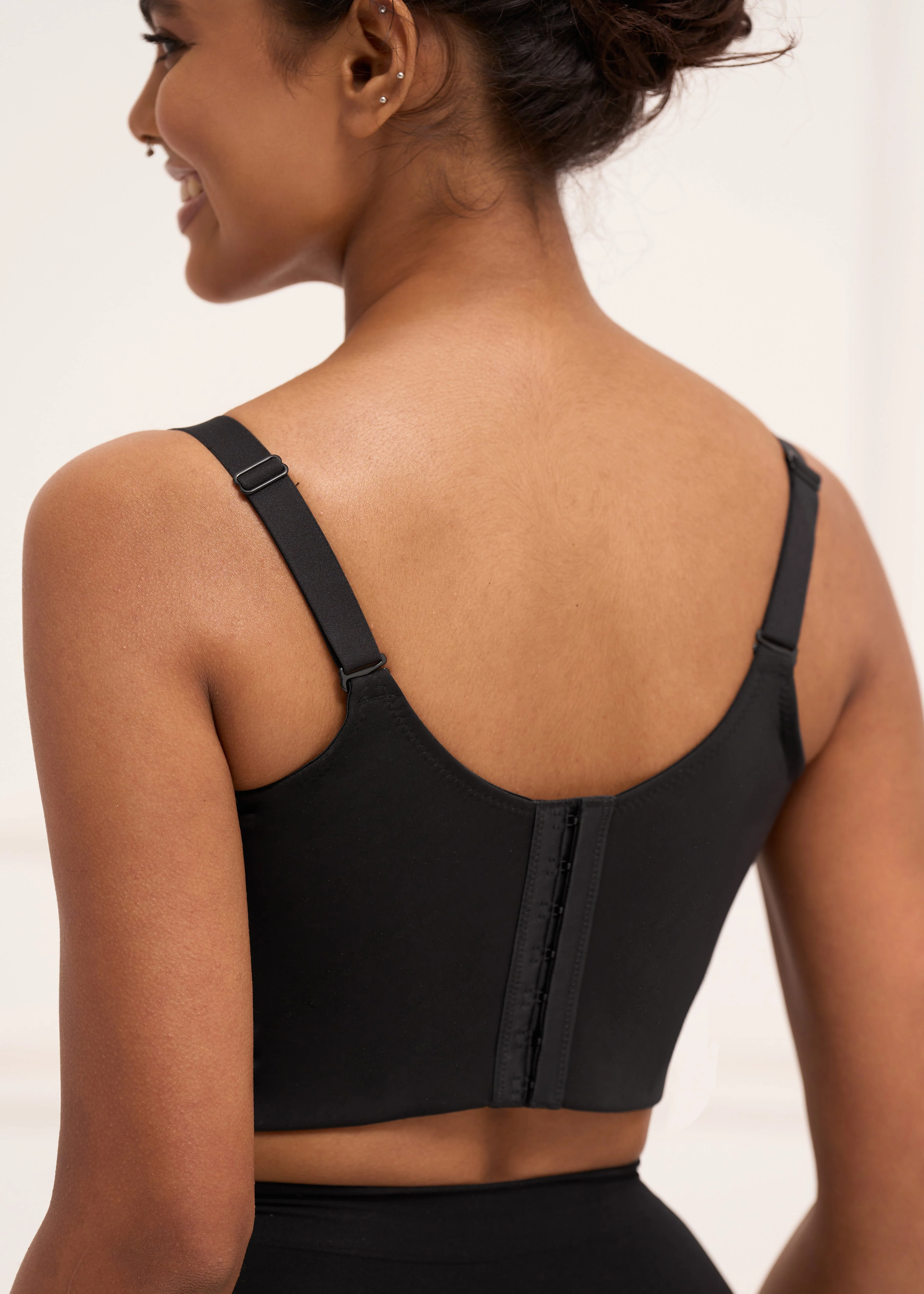 Underwire Push Up Bra - Padded Full Back Coverage Bra with 7-Hook Closure - Image 13