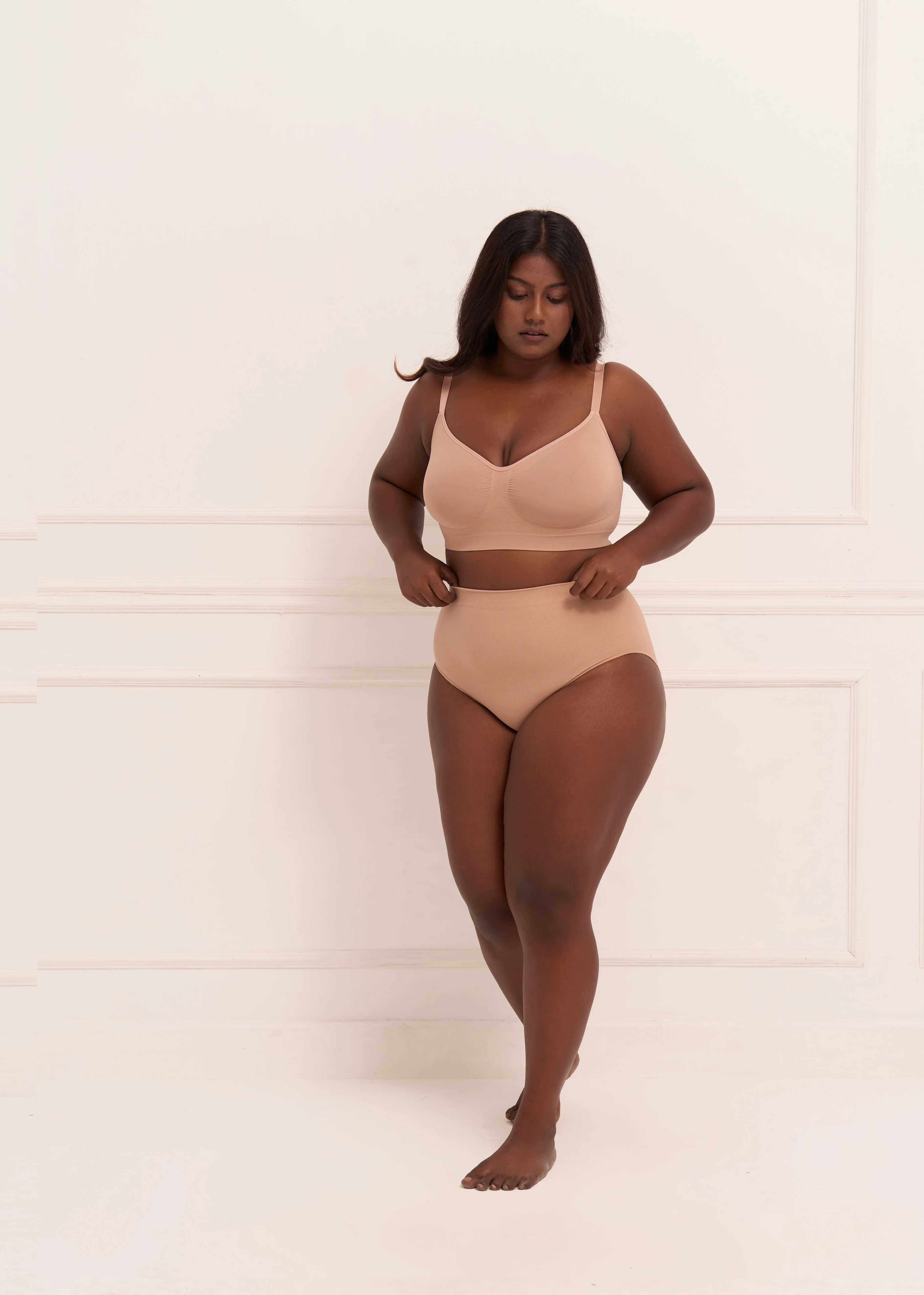 Wireless Shaping Bra - Seamless Non-Padded Wireless T Shirt Bra with Full Coverage - Image 14