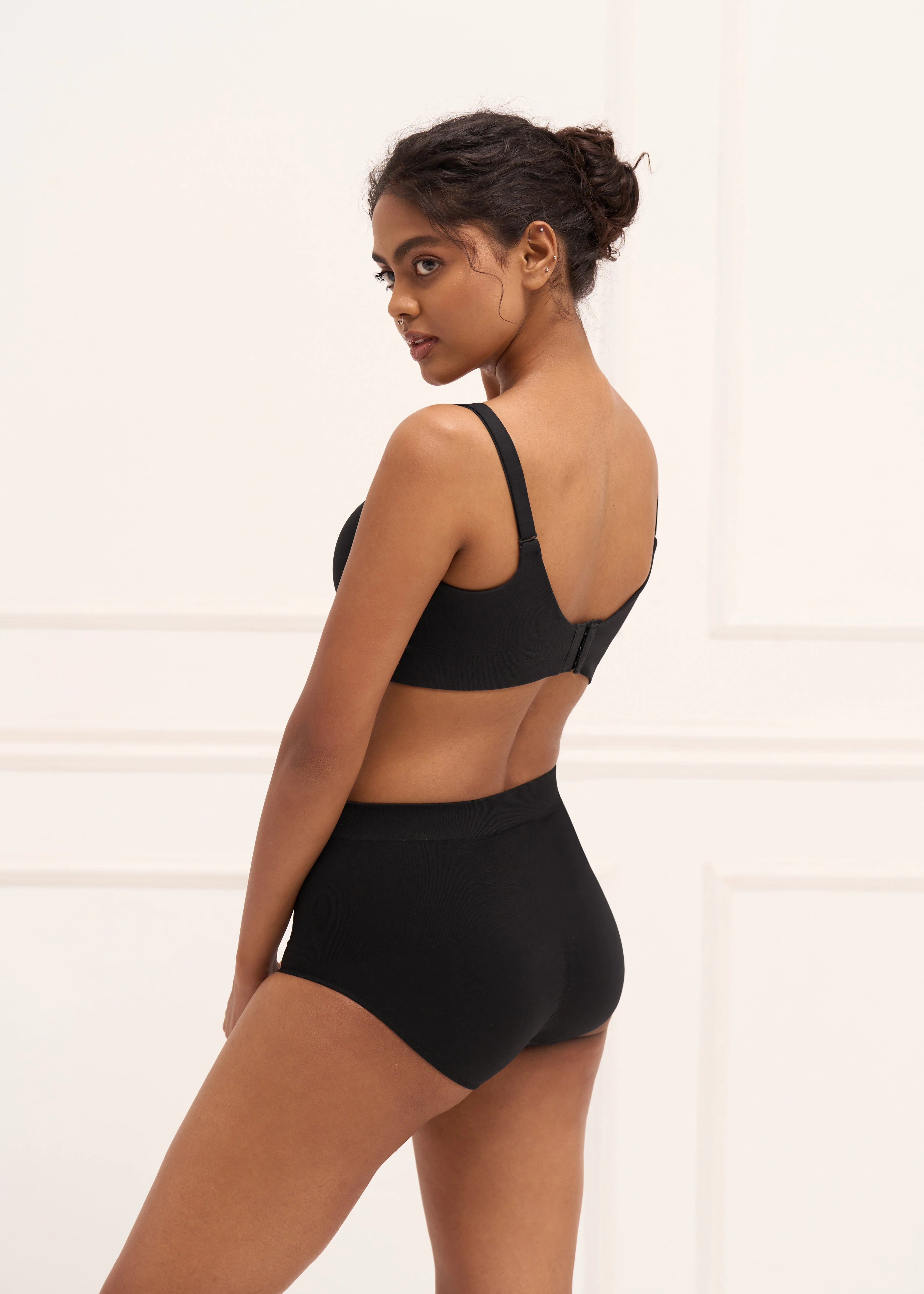 Wireless Support Bra - Non-Wired T-Shirt Bra with Full Coverage Support - Image 6
